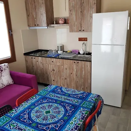 Ξενοδοχείο με διαμερίσματα Mira Apart *