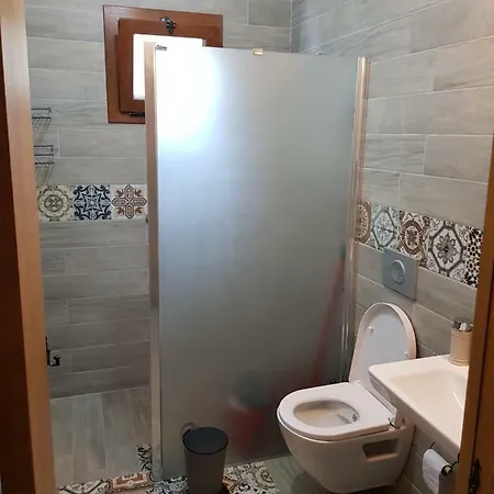 Ξενοδοχείο με διαμερίσματα Mira Apart *