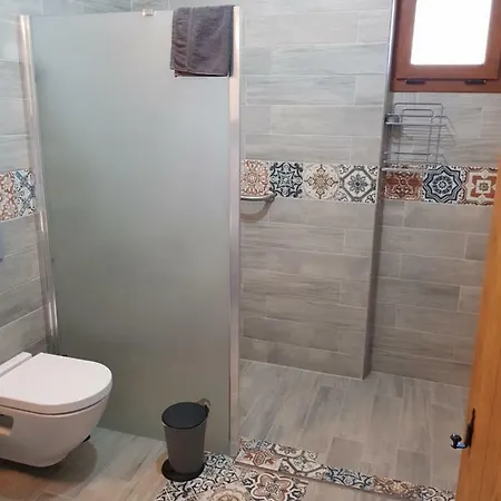 מלון דירות Mira Apart